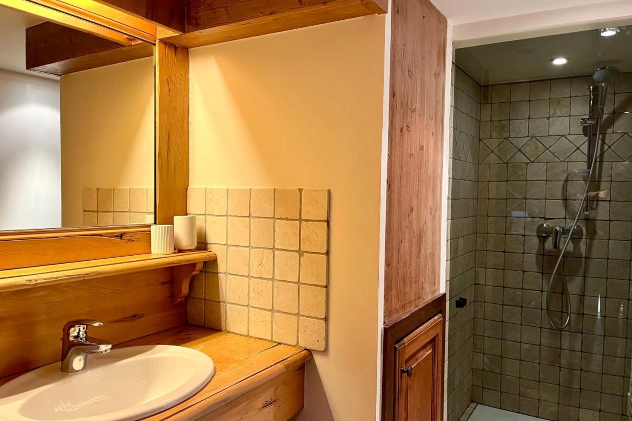 Chic And Cosy Apt With Balcony In Межев Екстер'єр фото